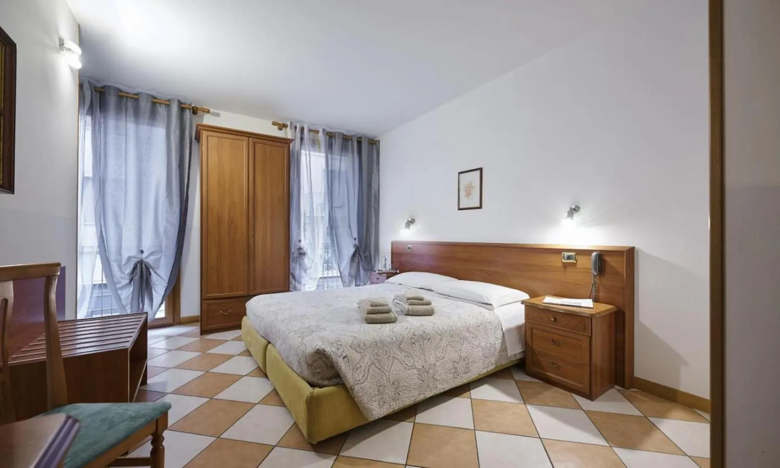 Casa Hellen Otel Monteforte dʼAlpone 0*,  İtalya